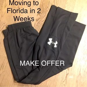 Closing Closet 10/7/22 - Make Offer - Women’s Dark Grey Under Armour Comfy Pants